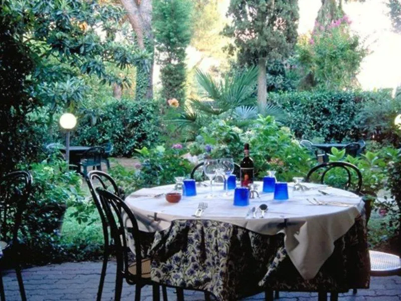 Hotel Moderno Siena 3*,  Italia