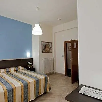 Hotel Moderno Siena