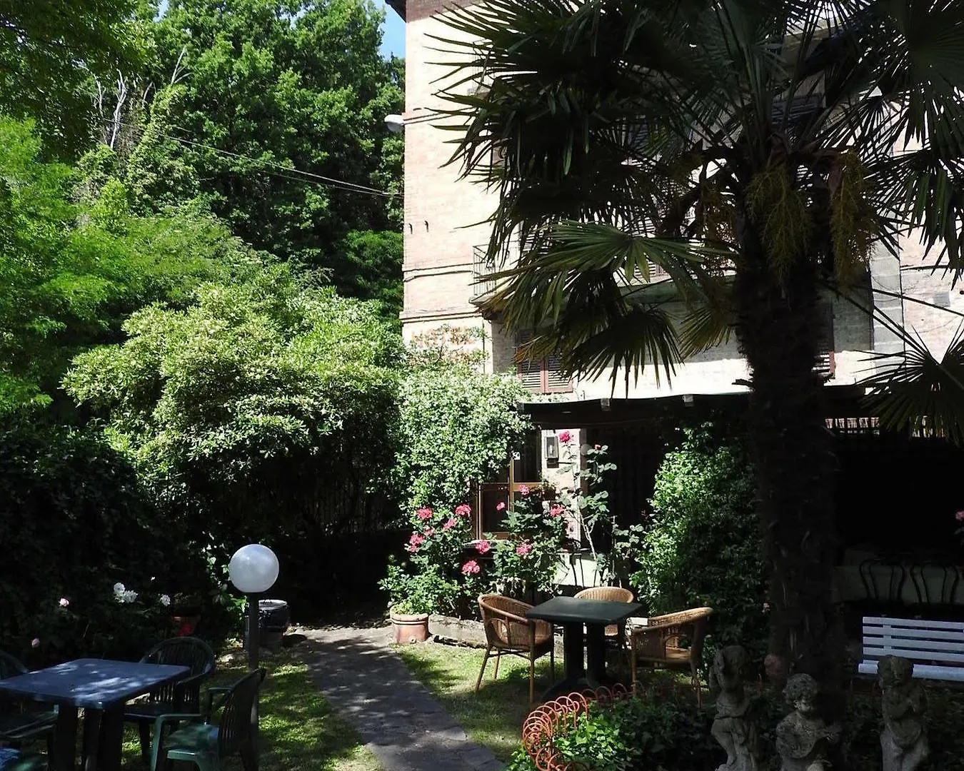 Hotel Moderno Siena